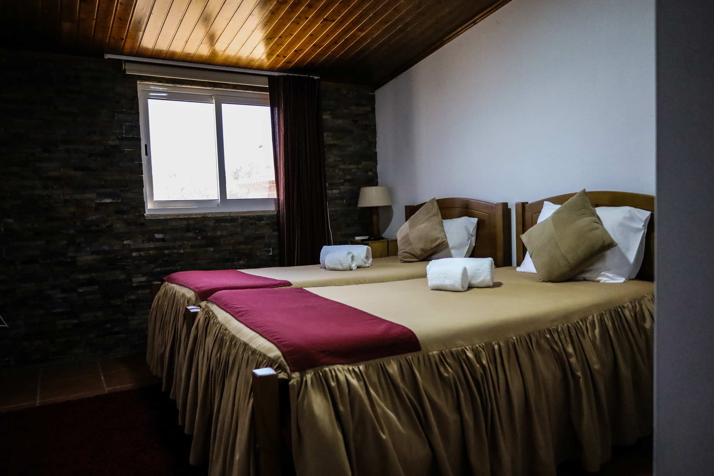 quinta-vale-da-pereira-quarto-casa-do-sobreiro-img-4